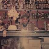 ...poi la gestione pass� a mio padre Giovanni che nel 1948 si spost� accanto a questa sede, al civico 141, intestando il locale a mia madre Ninetta Melfi�